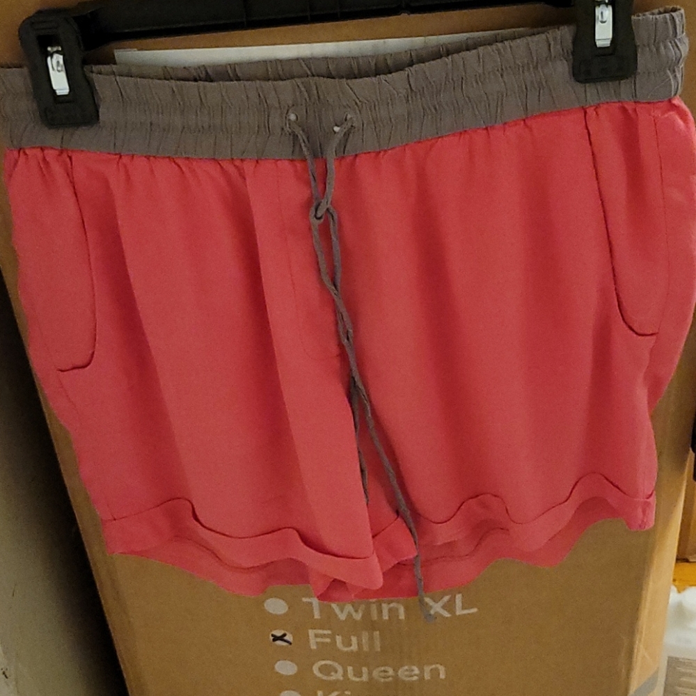 JCREW STRETCH WOMEN'S SHORT SIZE 2 - Picture 2 of 16